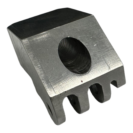 Chain Anchor Foot R/H 1500KG, a metal component with a central hole, suitable for securing loads on commercial trailers.