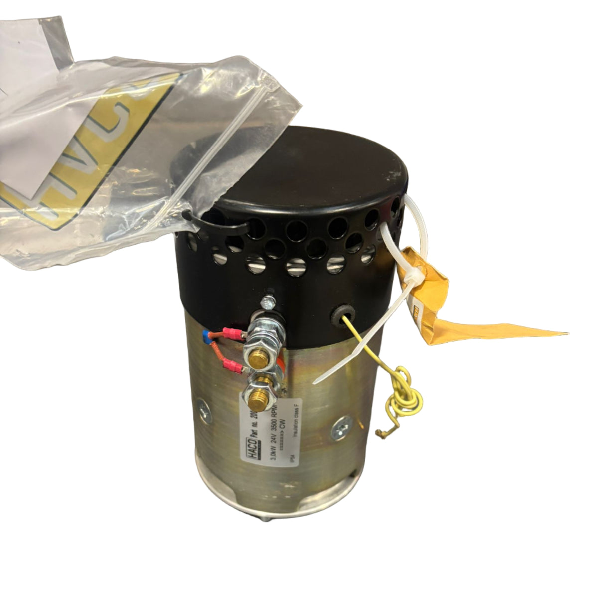 Motor 3.0kW 24V closed F CW ventilated HACO for MP022, with mounting can, perforated end-cover, and power studs, includes installation instructions. Suitable for Dhollandia Tail Lifts.