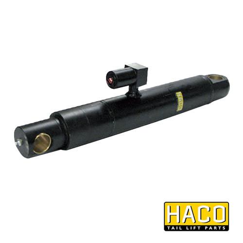 Lift Ram HACO for Bar Cargolift 1PA118380, featuring black metal cylinder with integrated red light, suitable for original part numbers PA.118380, WE.118380.