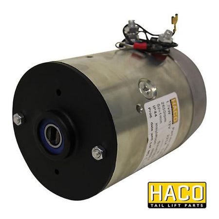 Motor 1.7kW 12V HACO, a round metal cylinder with black components, designed for Bar Cargo 101123410, featuring a female connection and right rotation.